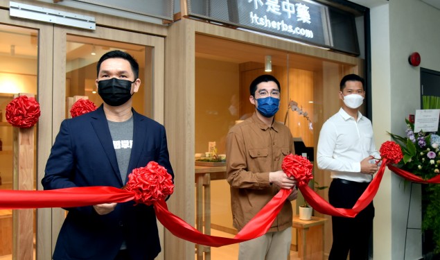 传统医药惊艳蜕变 “不是中藥”新馆开张