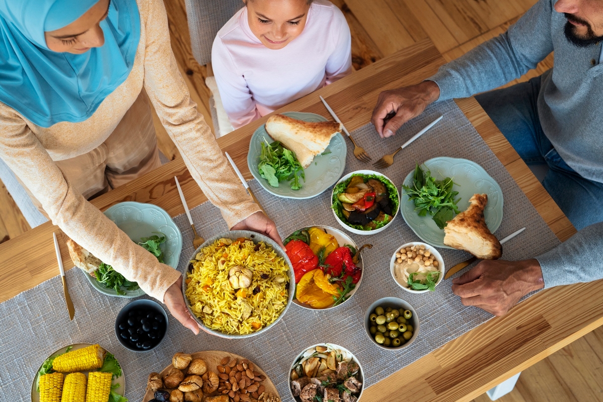【健康主题】斋戒月饮食作息 守护肠胃健康